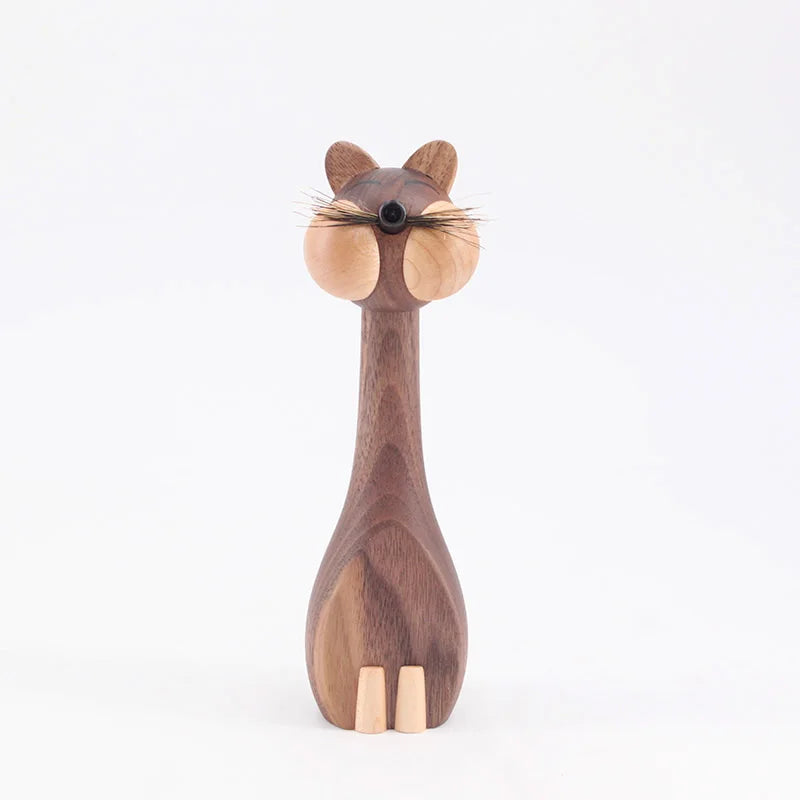 Ratón y gato en escultura madera maciza